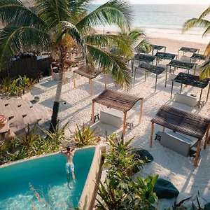 ***** Hotel Ma'xanab Mexique